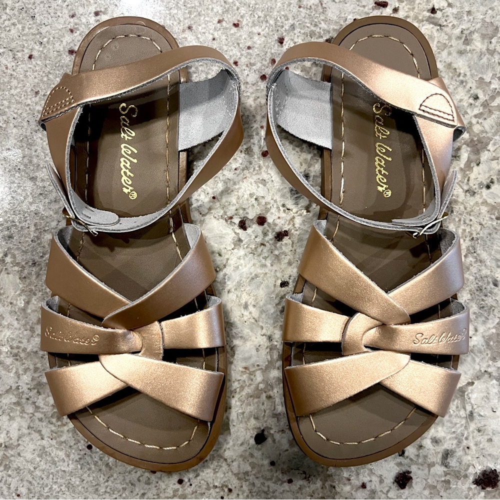 Salt Walter Sandals by Hoy | Size: “Big Girl” 4 | Rose Gold | Like New